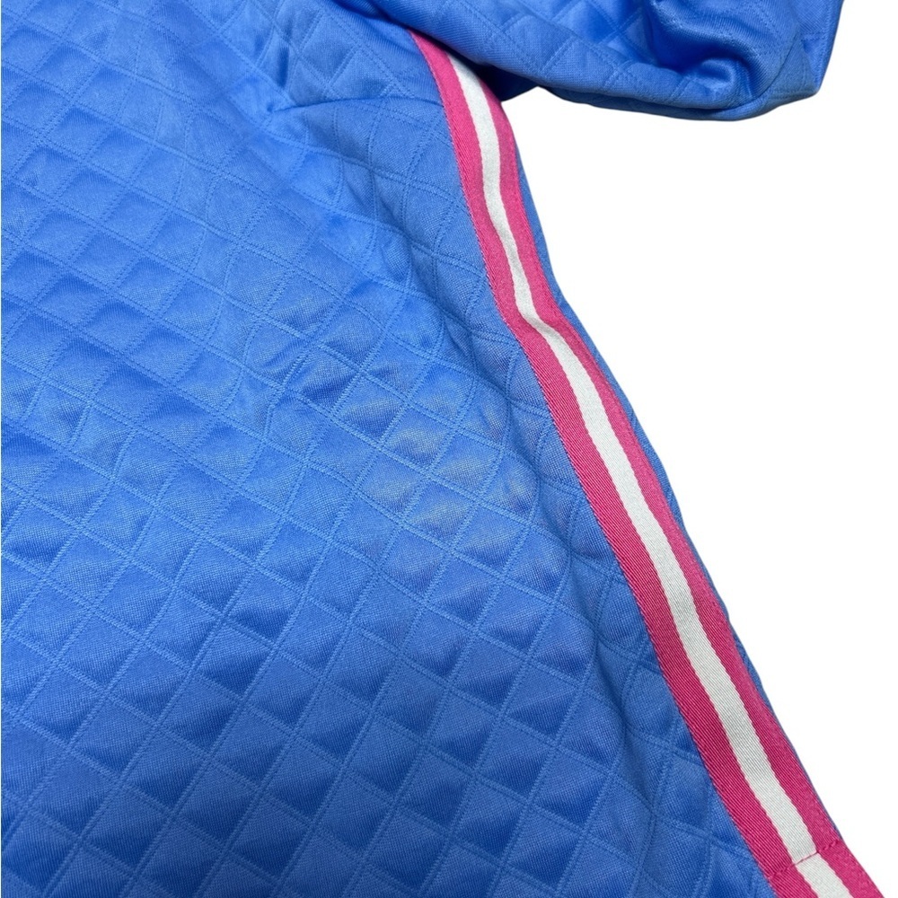 Mary Square Blue Quilted Top with Pink Stripes - Picture 3 of 3
